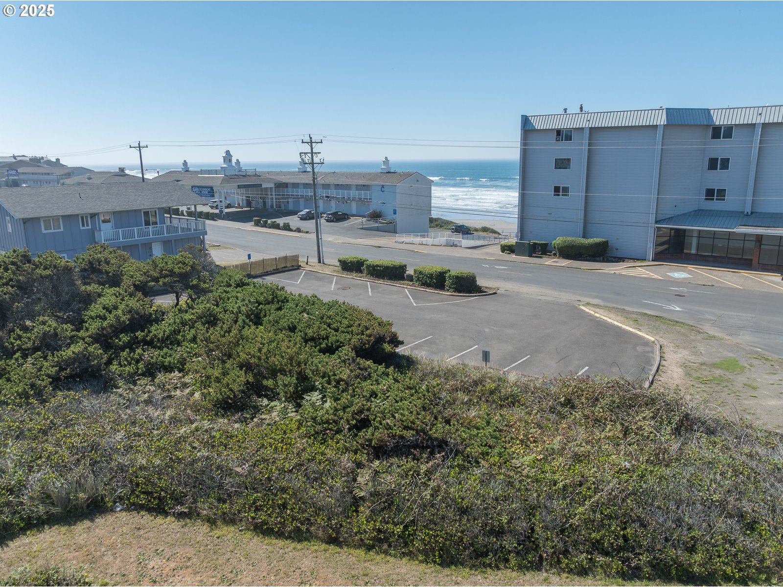 Undisclosed Address Newport, OR 97365 - Photo 13 of 16 a view of a terrace