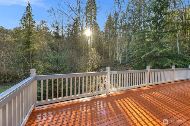 $979,000 | 185 Belmont Place, Camano Island, WA 98282