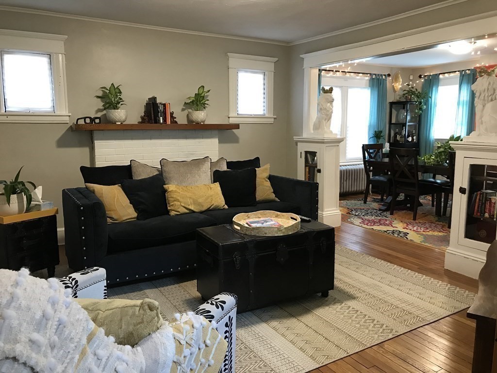 28 Sycamore Street Springfield, MA 01109 - Photo 11 of 26 Gallery Image 11
