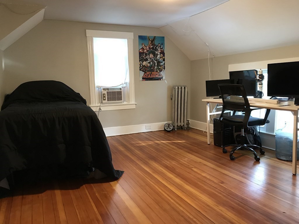 28 Sycamore Street Springfield, MA 01109 - Photo 13 of 26 Gallery Image 13