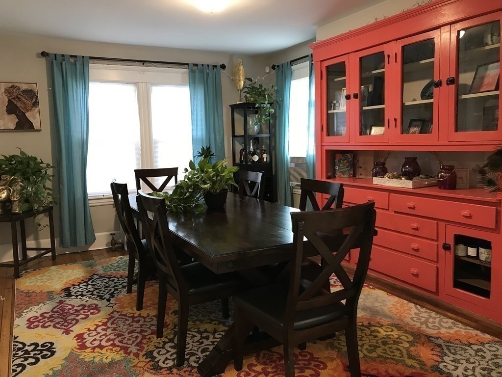 28 Sycamore Street Springfield, MA 01109 - Photo 8 of 26 Gallery Image 8