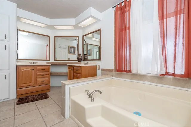 $310,000 | 2601 East Victoria Street, Unit 357, Rancho Dominguez, CA 90220