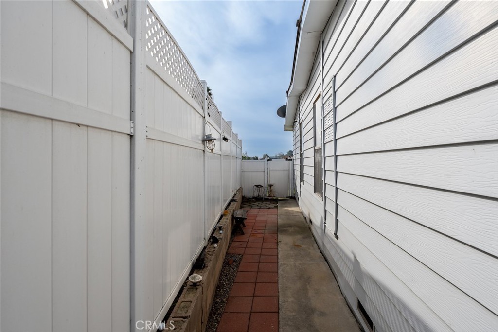 2601 East Victoria Street, Unit 357 Rancho Dominguez, CA 90220 - Photo 31 of 44