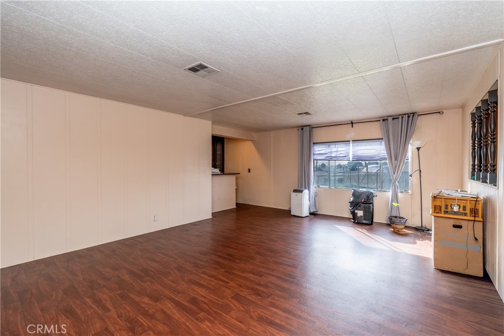 2601 East Victoria Street, Unit 357 Rancho Dominguez, CA 90220 - Photo 9 of 44