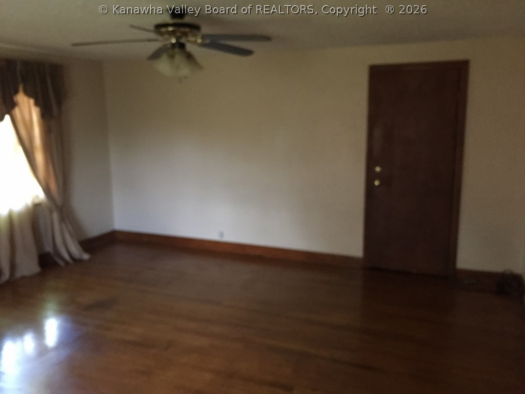 5047 West Pea Ridge Road Huntington, WV 25705 - Photo 5 of 14 Gallery Image 5