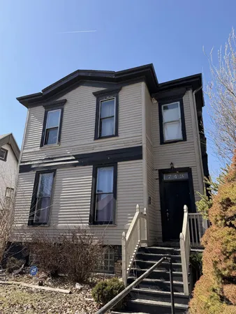 $204,900 | 743 North 32nd Street, Milwaukee, WI 53208