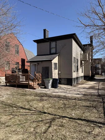$204,900 | 743 North 32nd Street, Milwaukee, WI 53208
