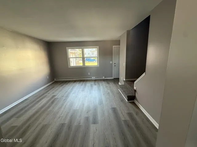 $1,700 | 22 Church Street, Unit 6, Schuylerville, NY 12871