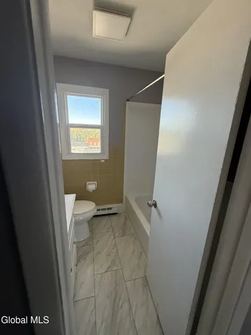 $1,700 | 22 Church Street, Unit 6, Schuylerville, NY 12871