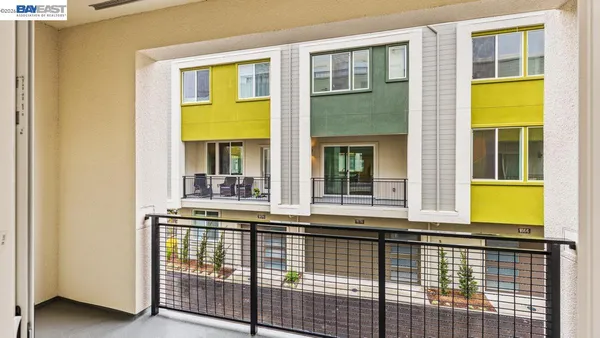 $1,281,852 | 1668 Clement Avenue, Alameda, CA 94501