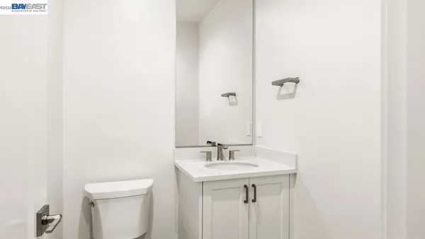 $1,281,852 | 1668 Clement Avenue, Alameda, CA 94501