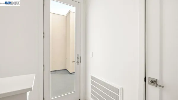 $1,281,852 | 1668 Clement Avenue, Alameda, CA 94501