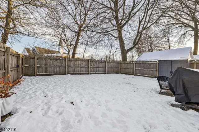 a picture of a wall with a white wall and a picture