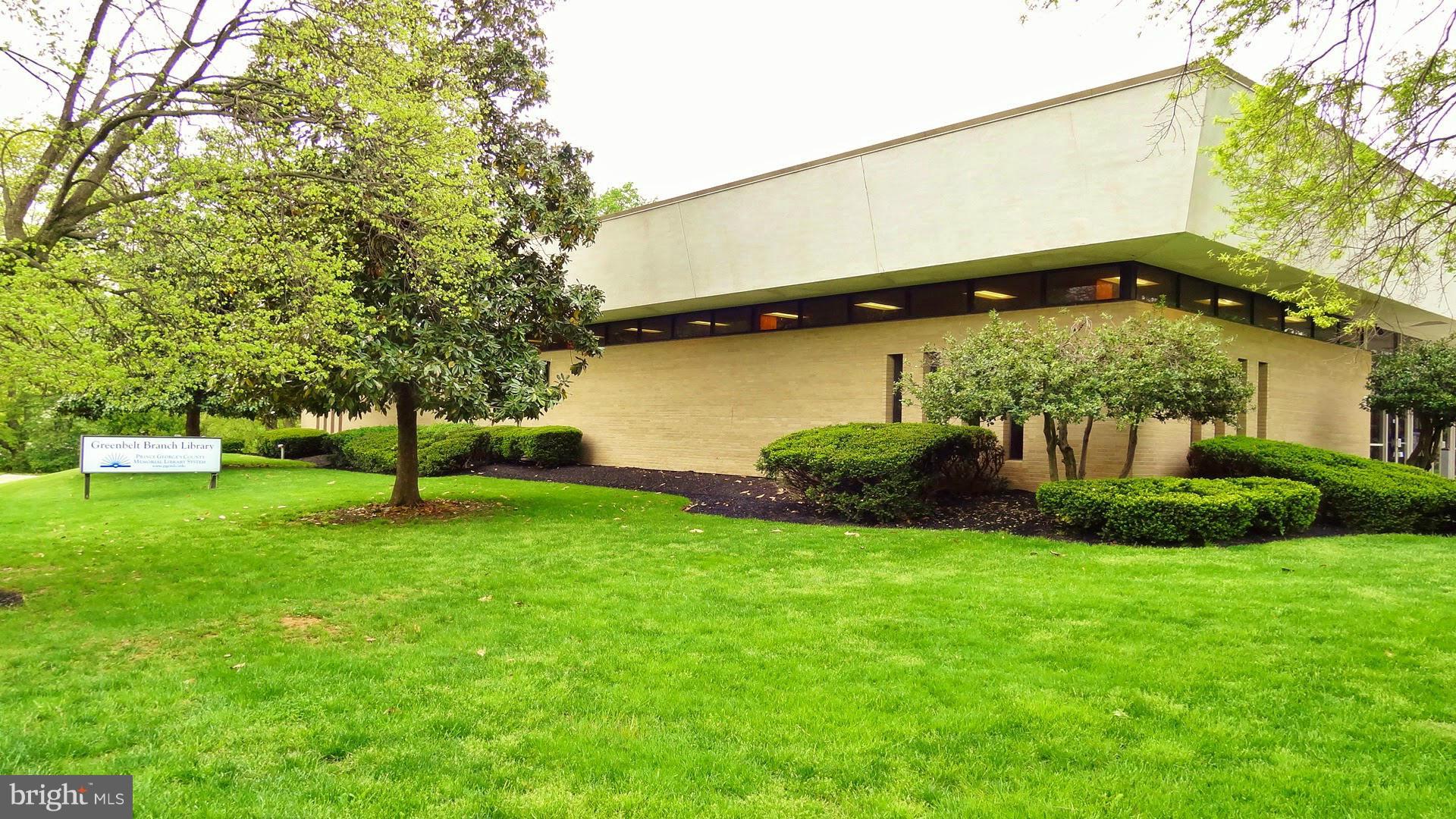 2 Crescent Road Greenbelt, MD 20770 - Photo 17 of 18 Library