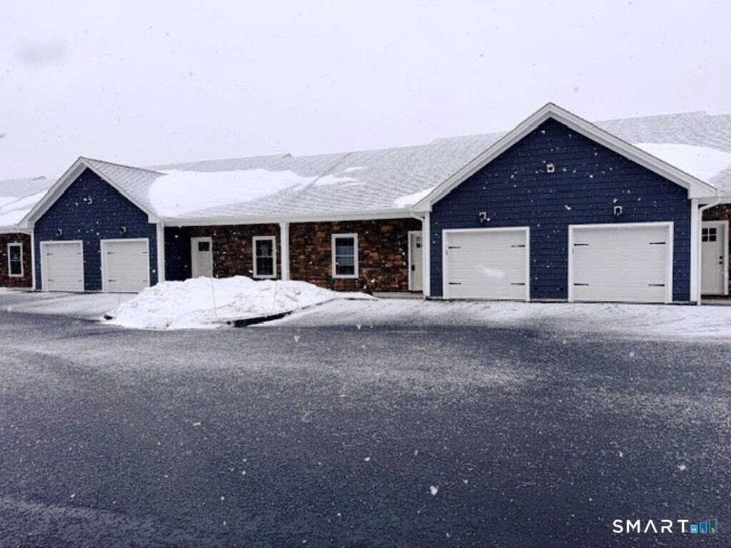 210 Munson Road, Unit 2F Wolcott, CT 06716 - Photo 4 of 4 Units 2-F and 2-G
