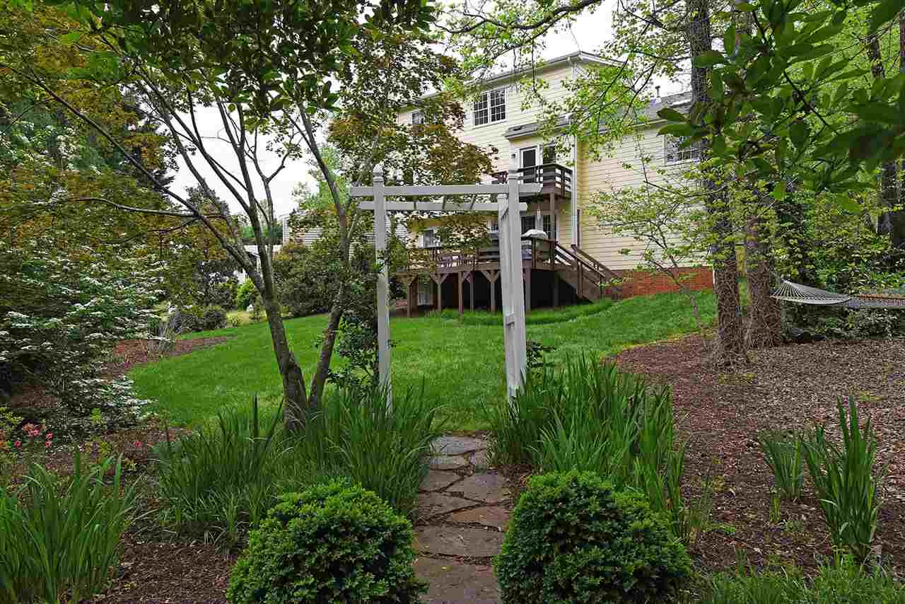 7604 Pebblestone Court Raleigh, NC 27613 - Photo 22 of 25 Photo 22