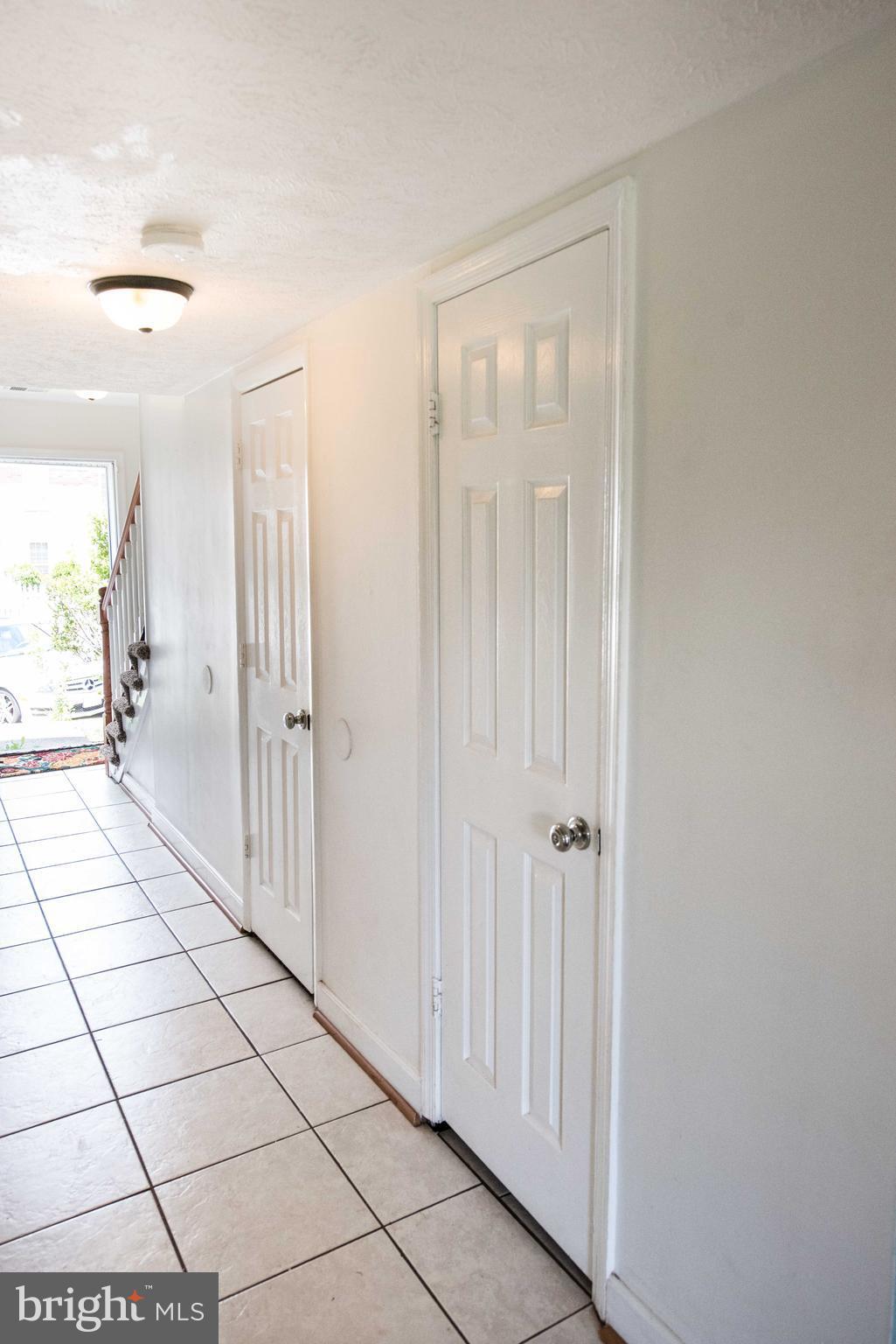 9915 Hampton Road Manassas, VA 20110 - Photo 14 of 30 Foyer Hallway