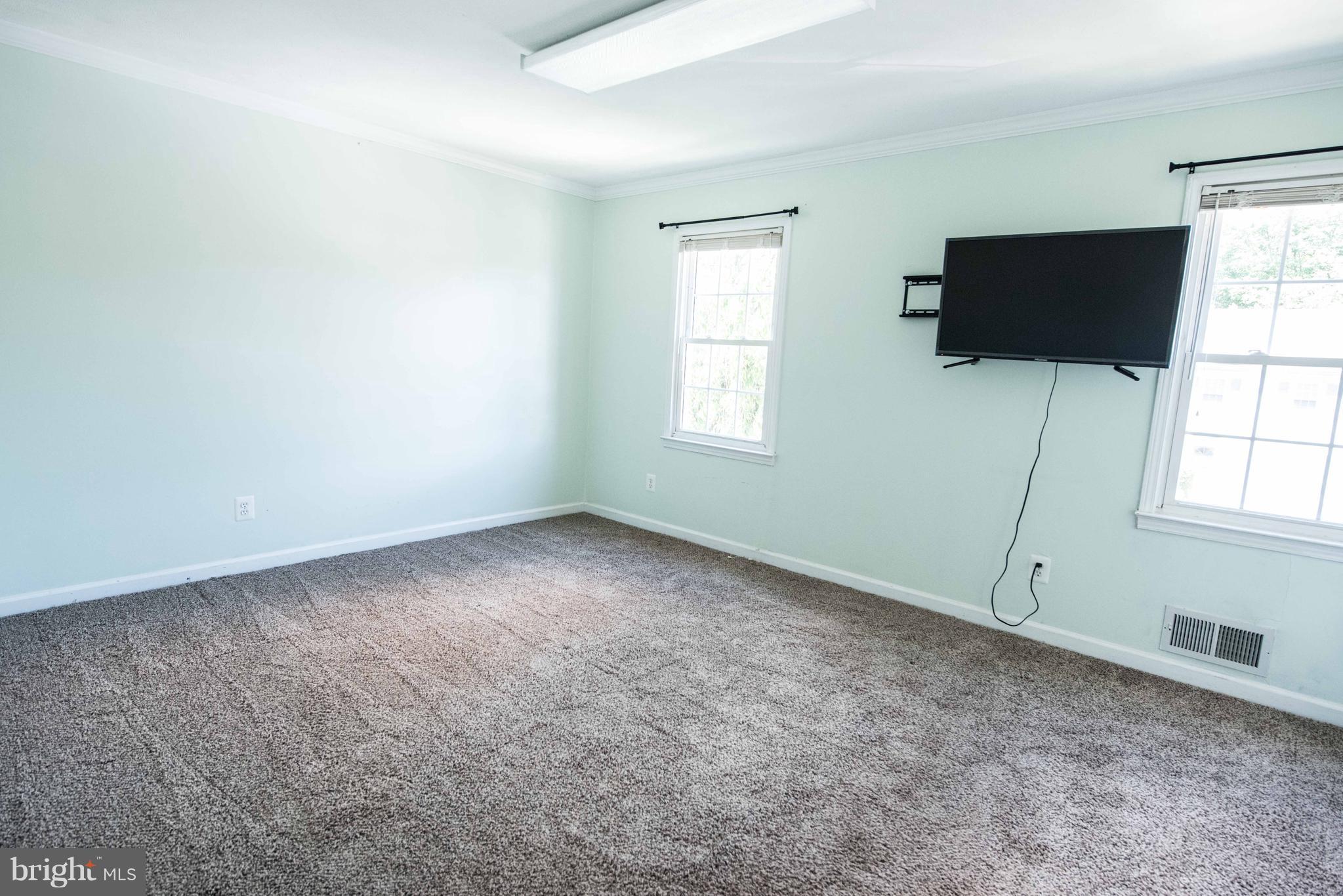 9915 Hampton Road Manassas, VA 20110 - Photo 16 of 30 Bedroom (Master)