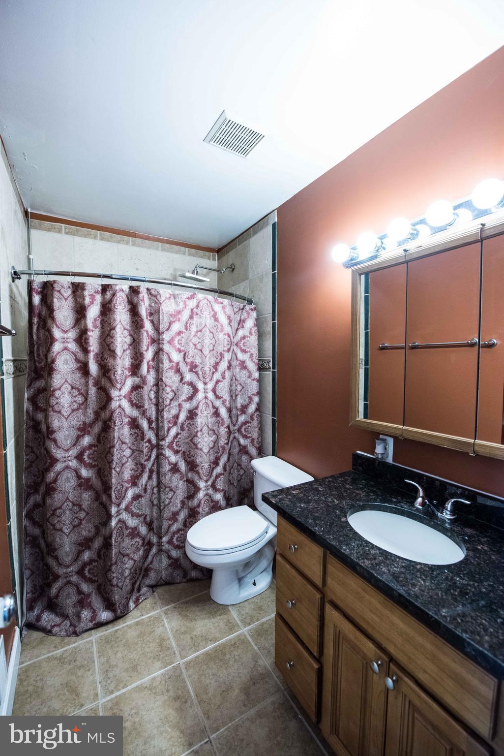 9915 Hampton Road Manassas, VA 20110 - Photo 22 of 30 Full Bath