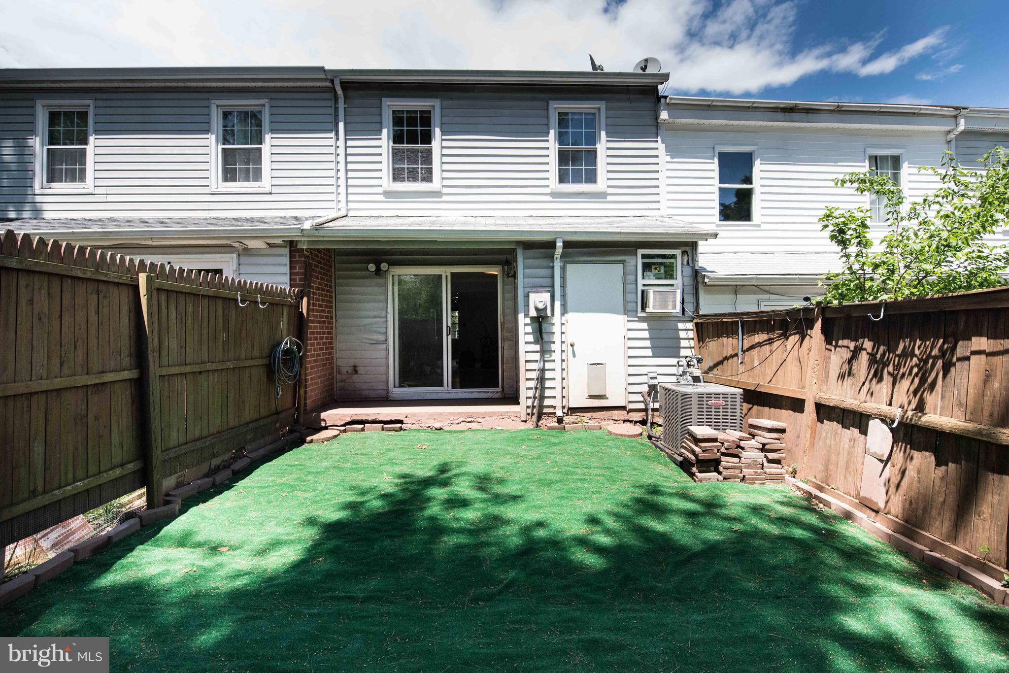 9915 Hampton Road Manassas, VA 20110 - Photo 27 of 30 Exterior (Rear)