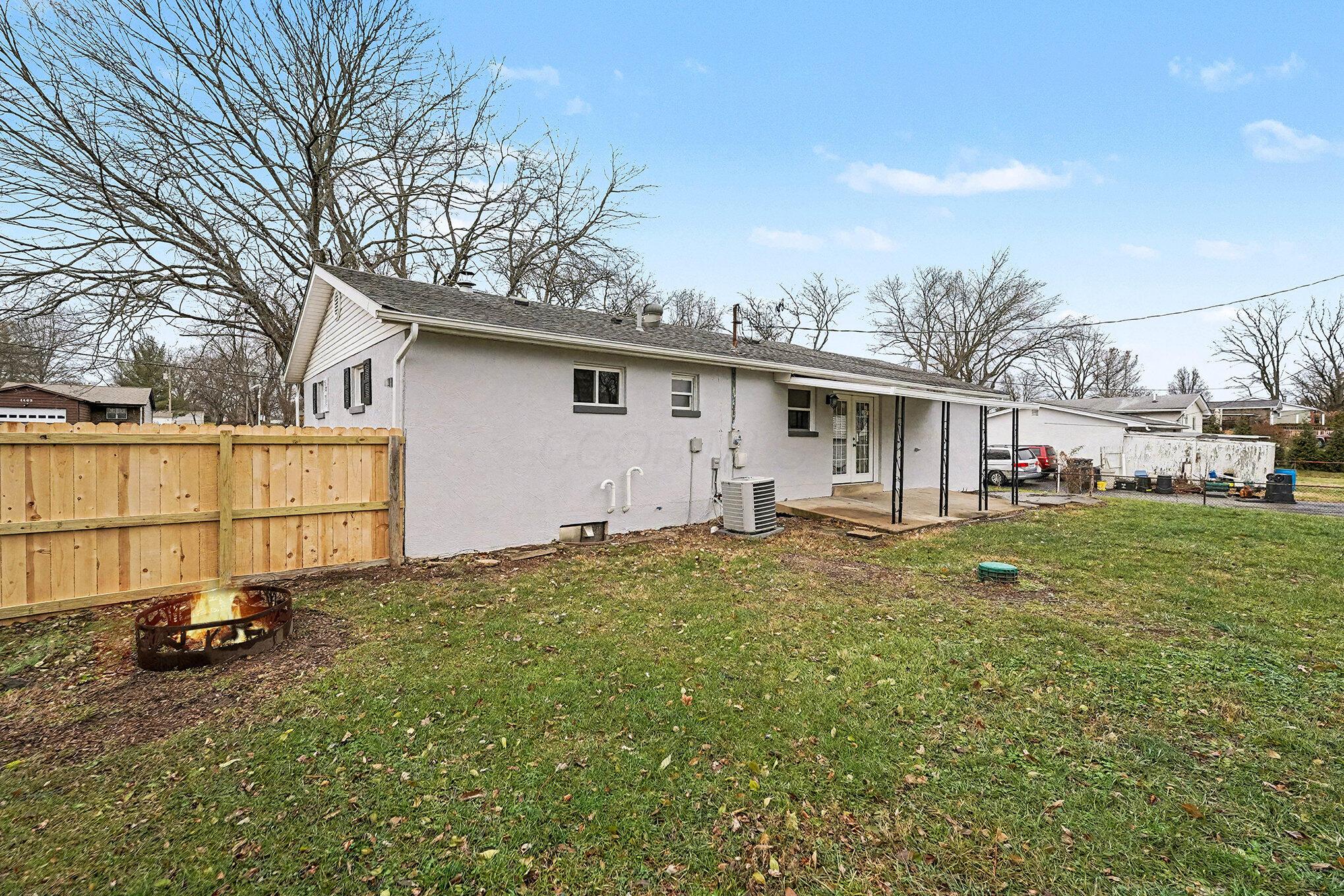 1490 Demorest Road Columbus, OH 43228 - Photo 27 of 30 Gallery Image 27
