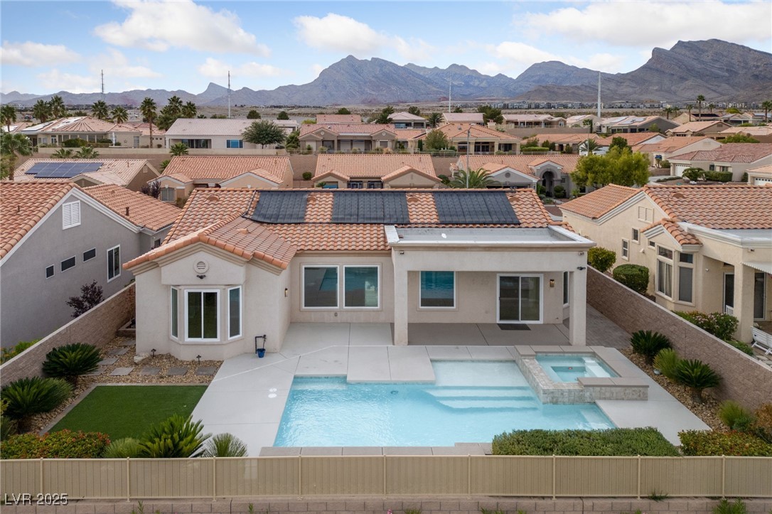 1928 Hot Oak Ridge Street Las Vegas, NV 89134 - Photo 13 of 98