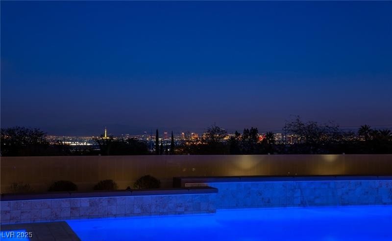 1928 Hot Oak Ridge Street Las Vegas, NV 89134 - Photo 14 of 98