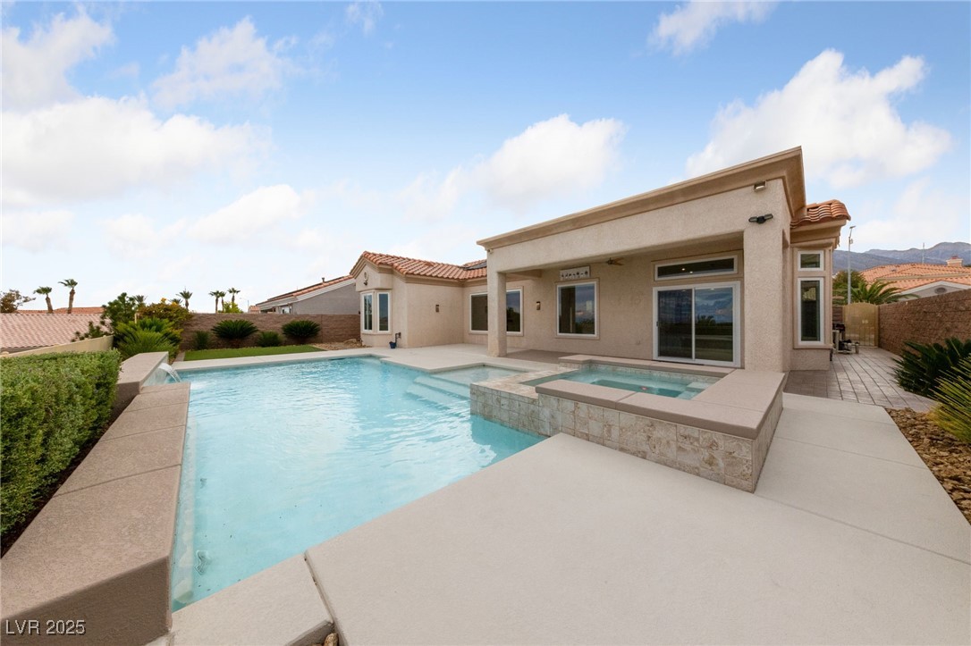 1928 Hot Oak Ridge Street Las Vegas, NV 89134 - Photo 53 of 98