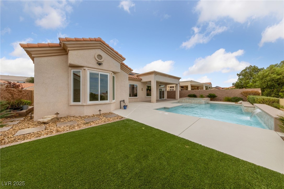 1928 Hot Oak Ridge Street Las Vegas, NV 89134 - Photo 54 of 98