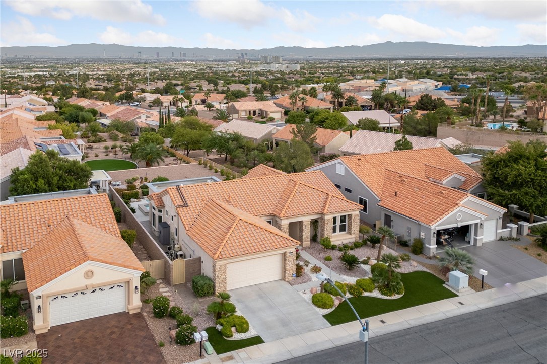 1928 Hot Oak Ridge Street Las Vegas, NV 89134 - Photo 63 of 98