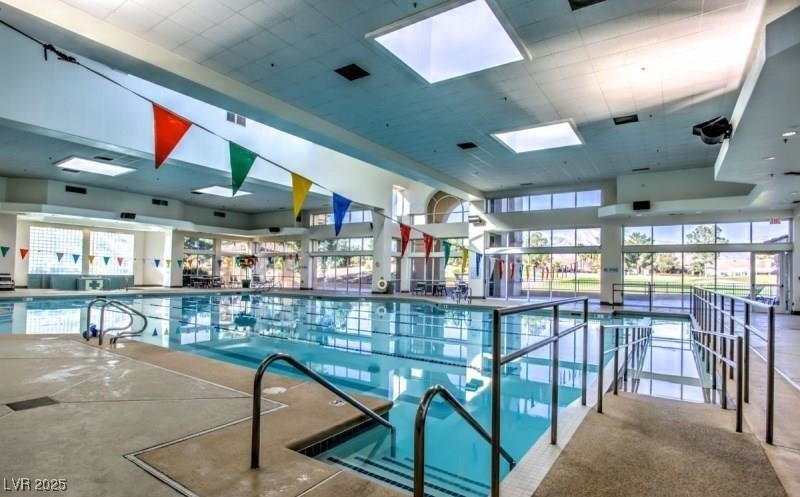 1928 Hot Oak Ridge Street Las Vegas, NV 89134 - Photo 73 of 98