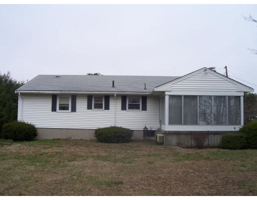 92 Cunningham Road Dedham, MA 02026 - Photo 2 of 2 Gallery Image 2
