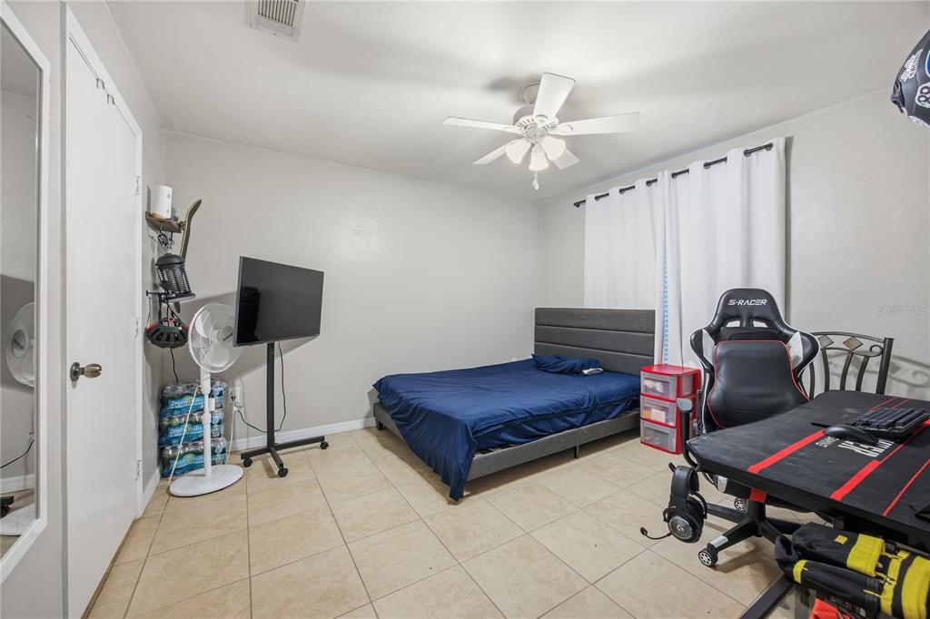 4000 Southwest 23rd Street, Unit 1108 Gainesville, FL 32608 - Photo 12 of 28
