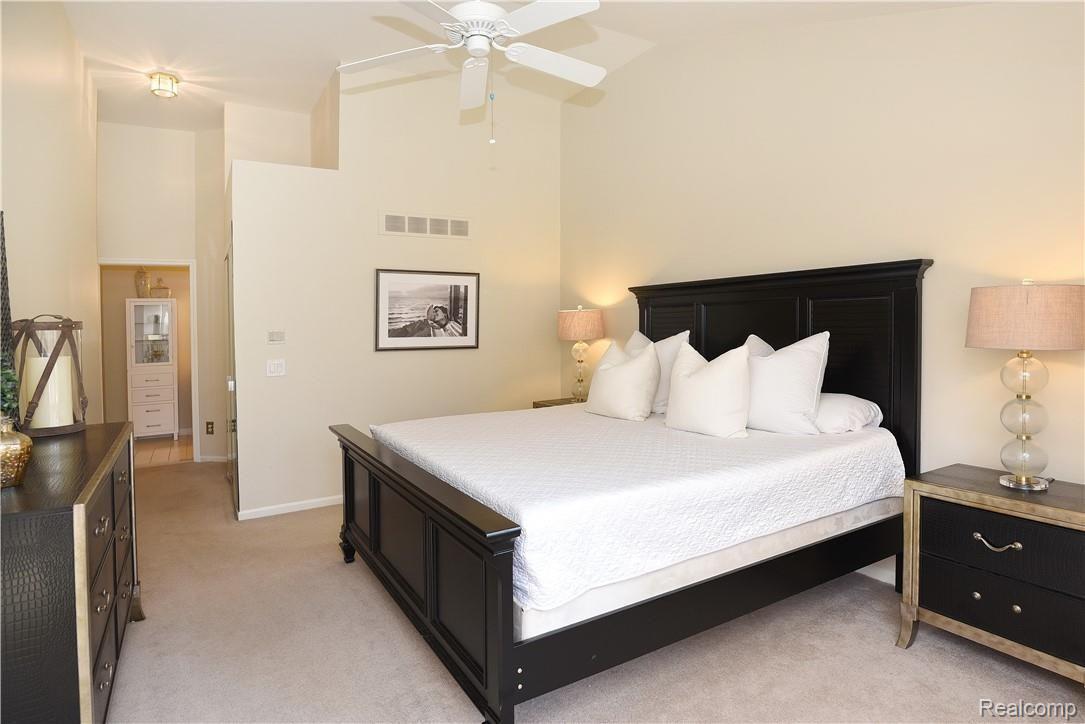 271 Marmoor Court Rochester, MI 48309 - Photo 15 of 30 Soaring 20 Foot Ceiling In Master Suite