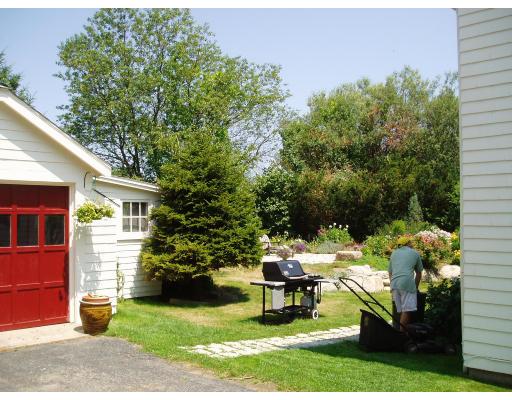 8 Eden Road Rockport, MA 01966 - Photo 2 of 11 Gallery Image 2