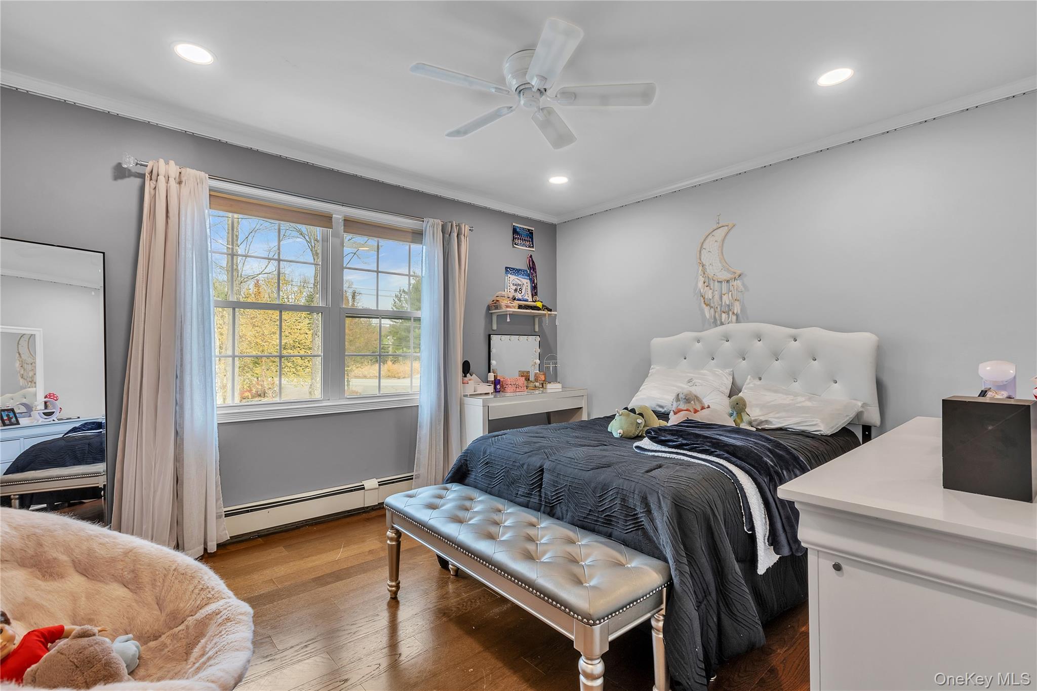 297 Church Road Putnam Valley, NY 10579 - Photo 23 of 42 a bedroom with a bed and a window