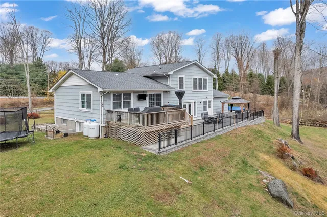 $899,900 | 297 Church Road, Putnam Valley, NY 10579