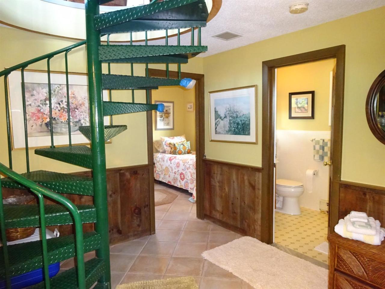 51 9th Street Wellfleet, MA 02667 - Photo 25 of 35 a bathroom with a tub and shower