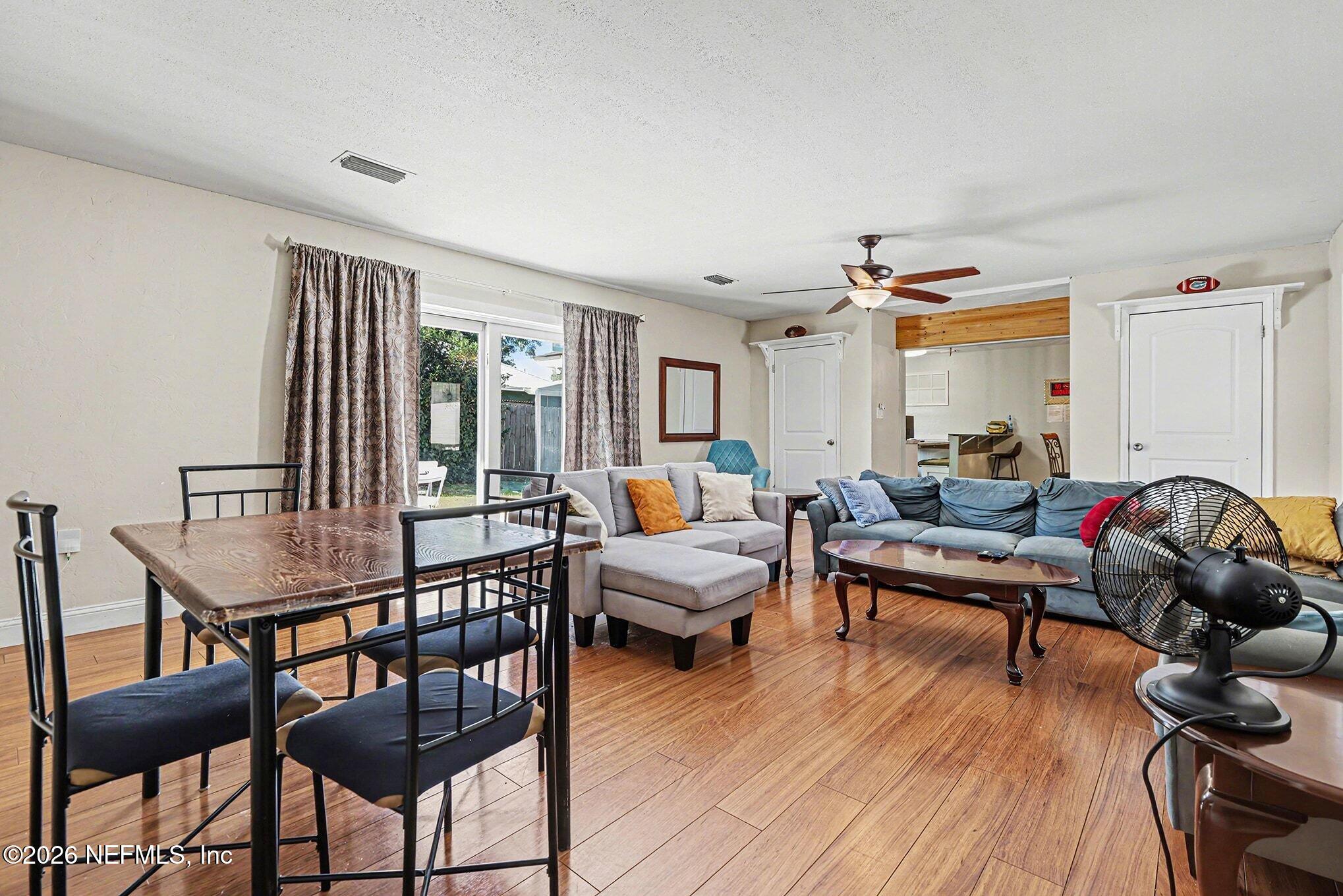 655 Pointview Road Keystone Heights, FL 32656 - Photo 11 of 38 010_file_5851