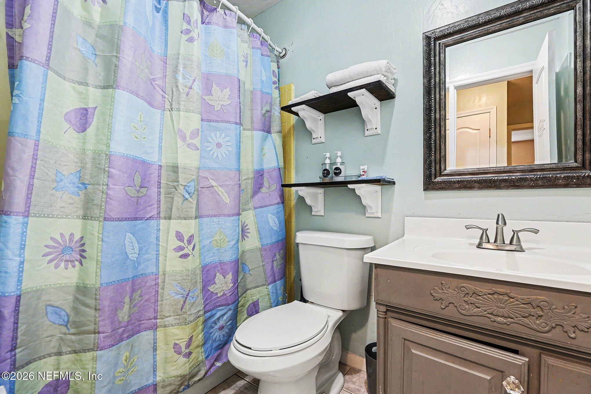 655 Pointview Road Keystone Heights, FL 32656 - Photo 18 of 38 017_file_2885