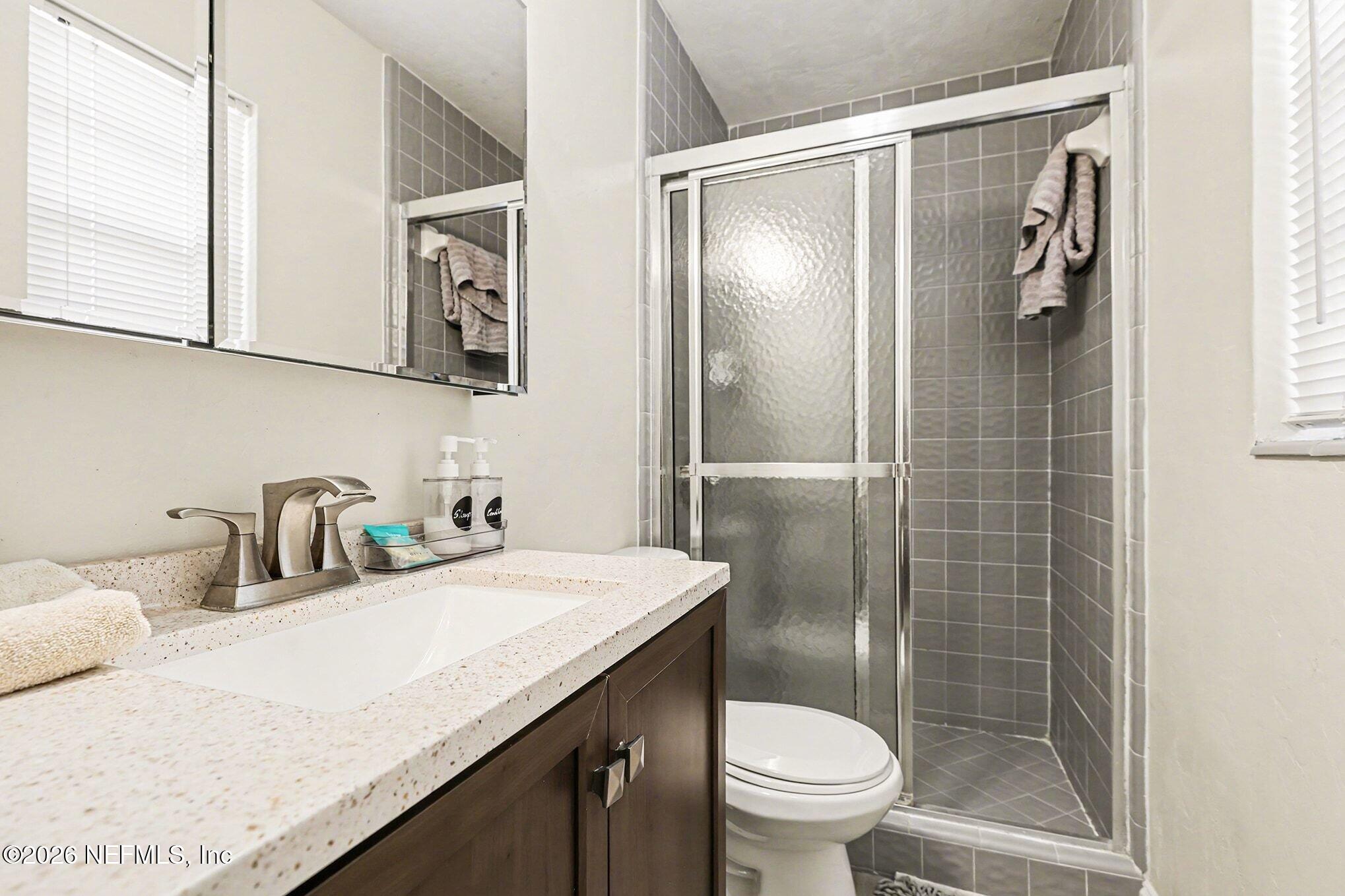 655 Pointview Road Keystone Heights, FL 32656 - Photo 22 of 38 021_file_2177