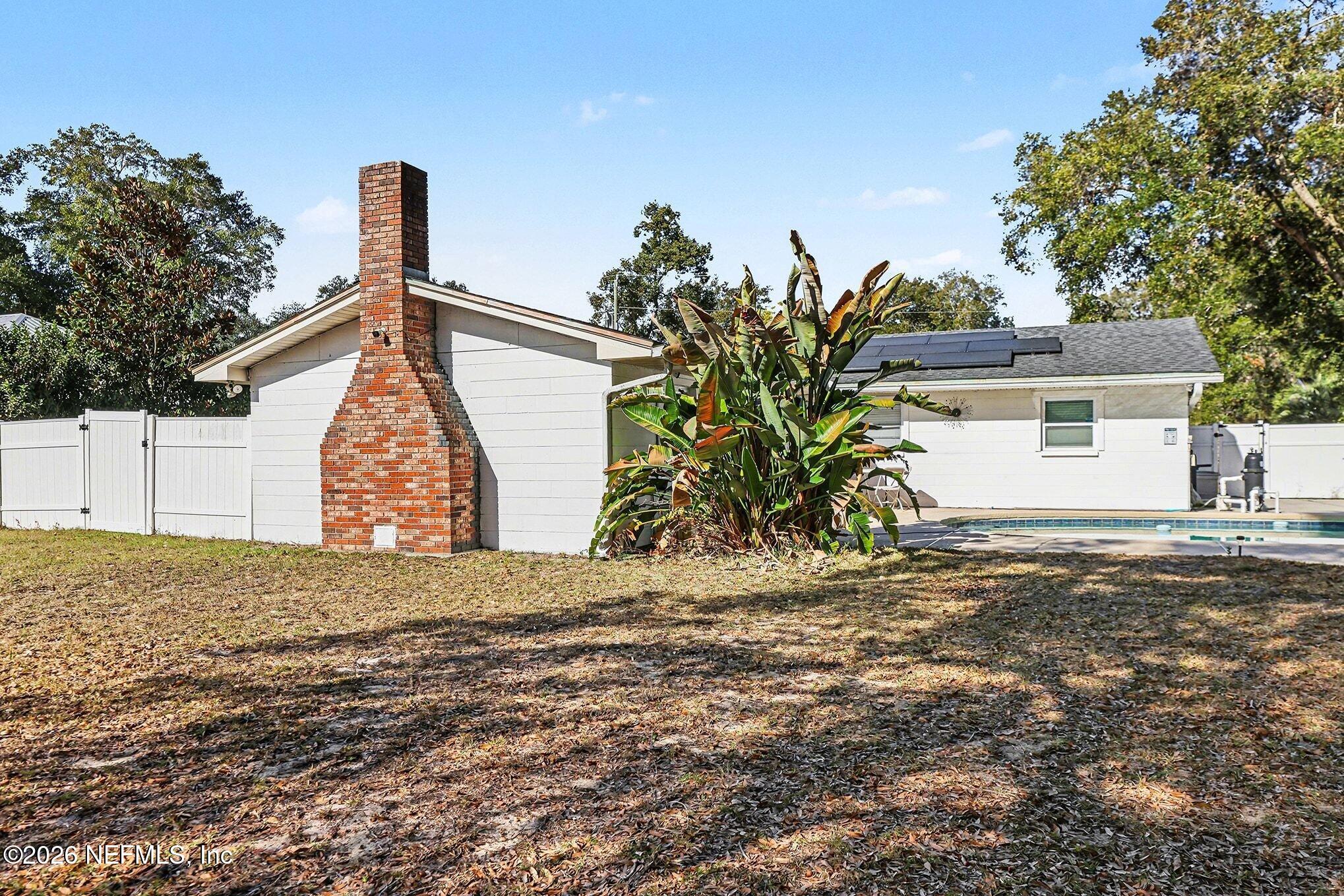 655 Pointview Road Keystone Heights, FL 32656 - Photo 32 of 38 031_file_7256