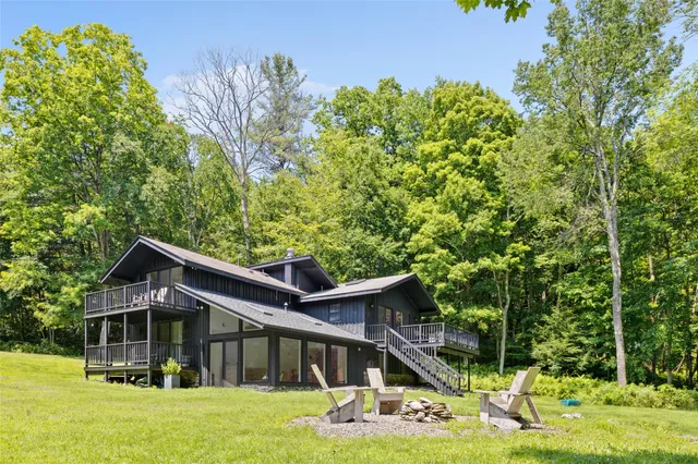 $1,250,000 | 161 Stagecoach Road, Hillsdale, NY 12529