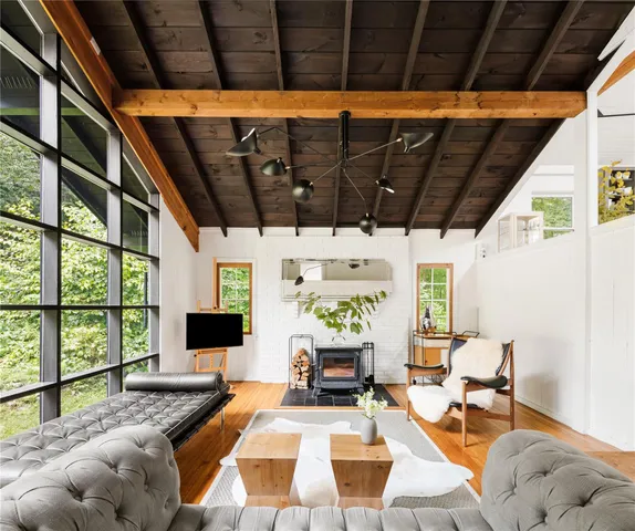 $1,250,000 | 161 Stagecoach Road, Hillsdale, NY 12529