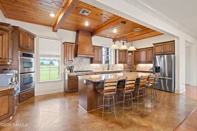 $720,000 | 119 Olinger Lane, Rayne, LA 70578