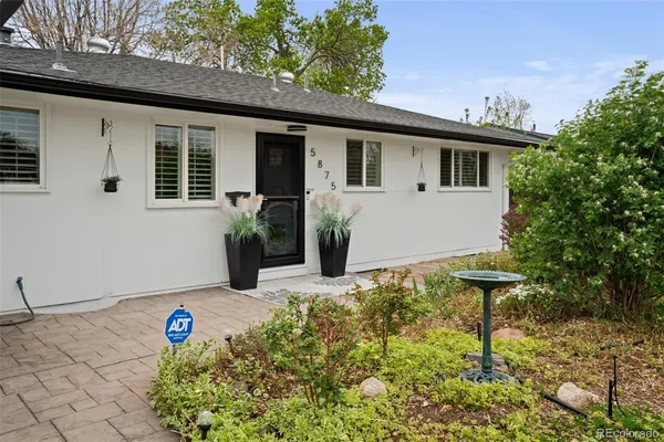 $759,900 | 5875 South Elati Street, Littleton, CO 80120