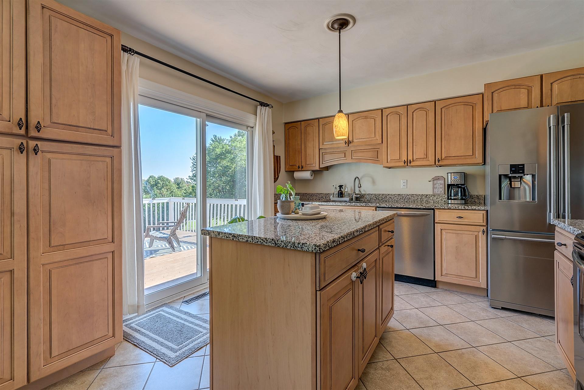 5366 Sundance Road Salem, VA 24153 - Photo 15 of 35 10-DSC00201-2_2-2_3-2_4-2_5-2