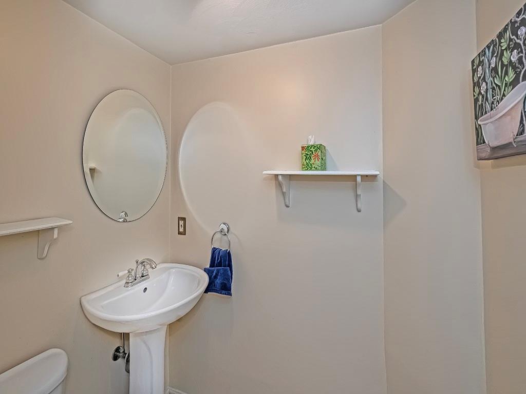 4 Couch Farm Road Pittsburgh, PA 15243 - Photo 14 of 33 Gallery Image 14