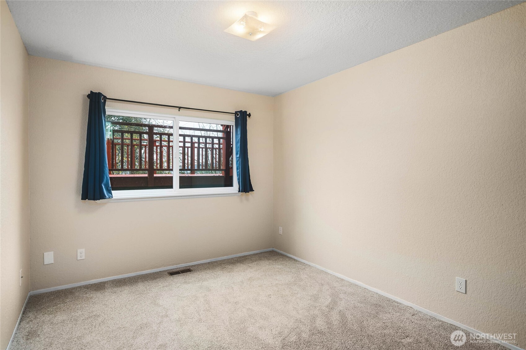 3600 West 3rd Street Anacortes, WA 98221 - Photo 22 of 34