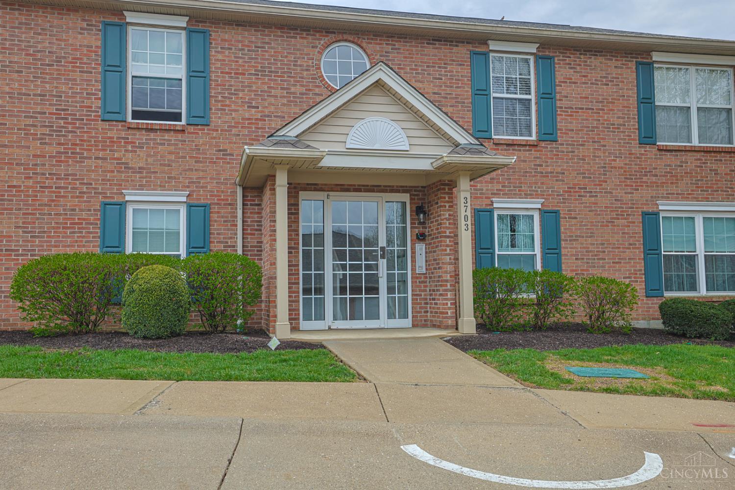 3703 West Galbraith Road Cincinnati, OH 45215 - Photo 4 of 35